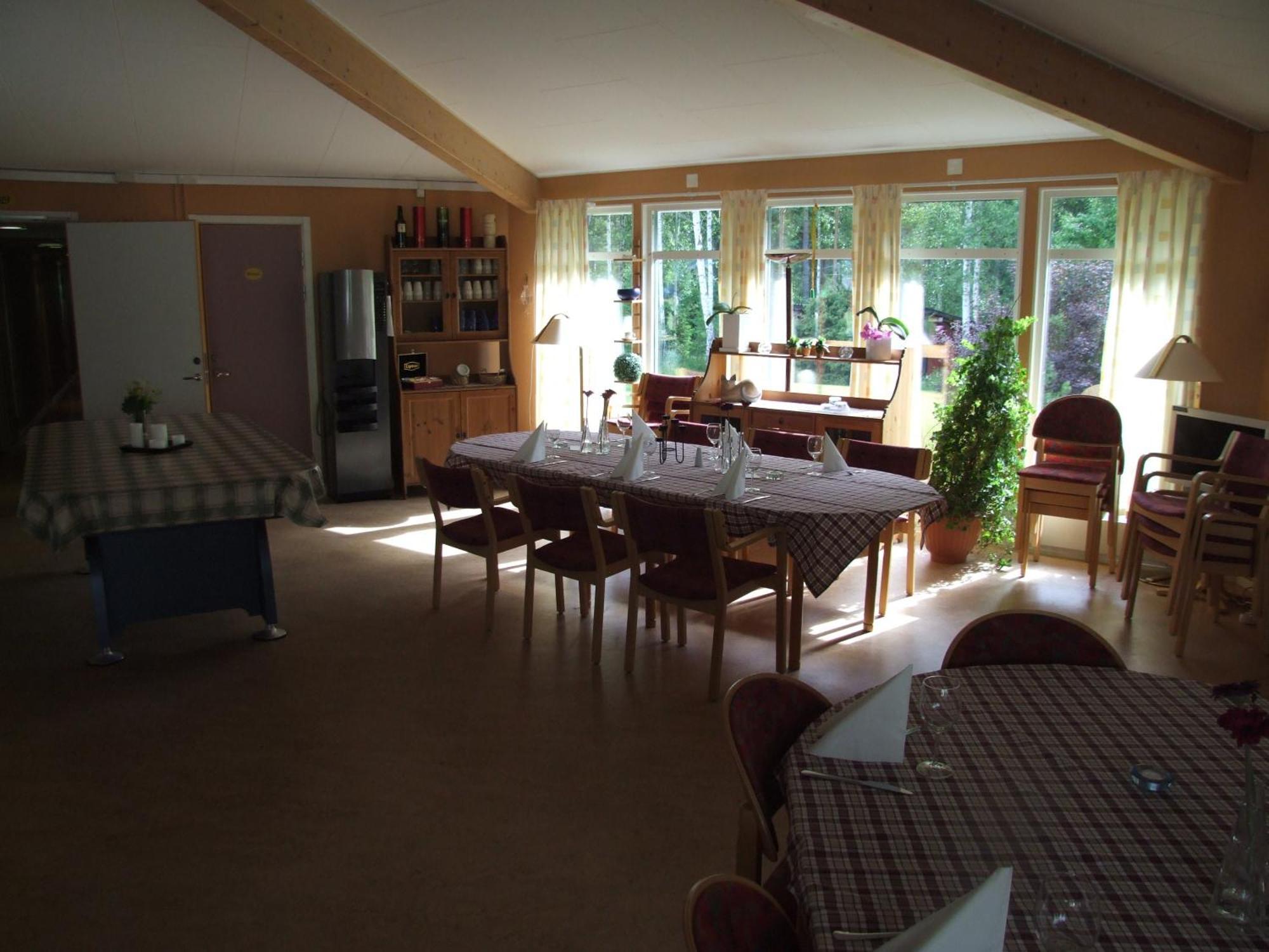 Foellingen Hotell Kisa ภายนอก รูปภาพ