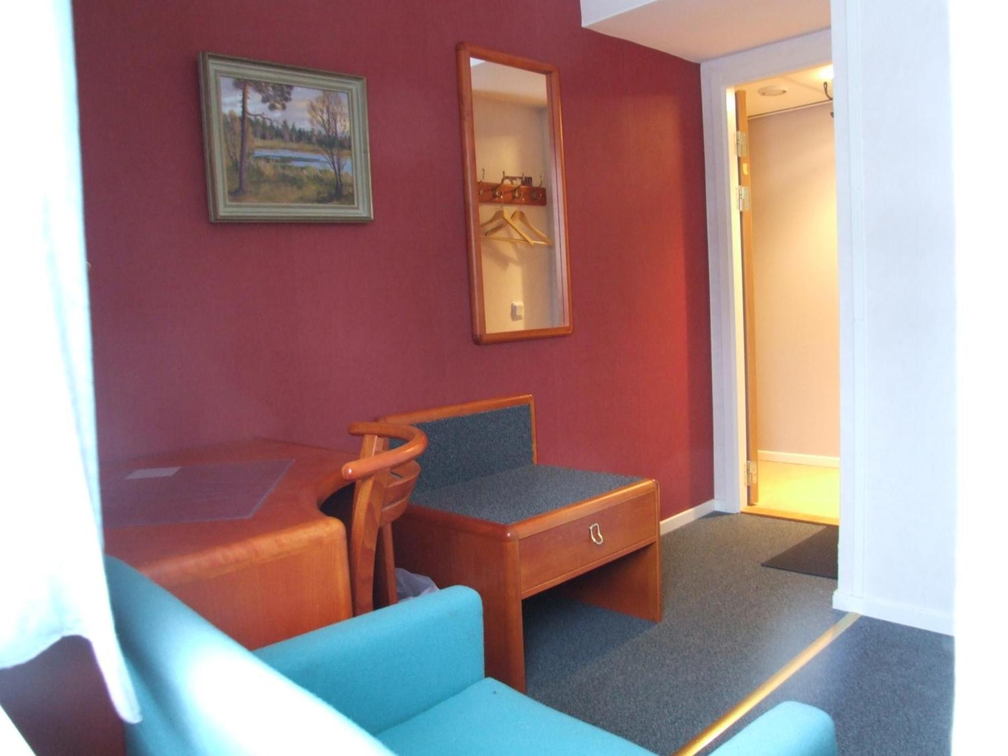 Foellingen Hotell Kisa ภายนอก รูปภาพ