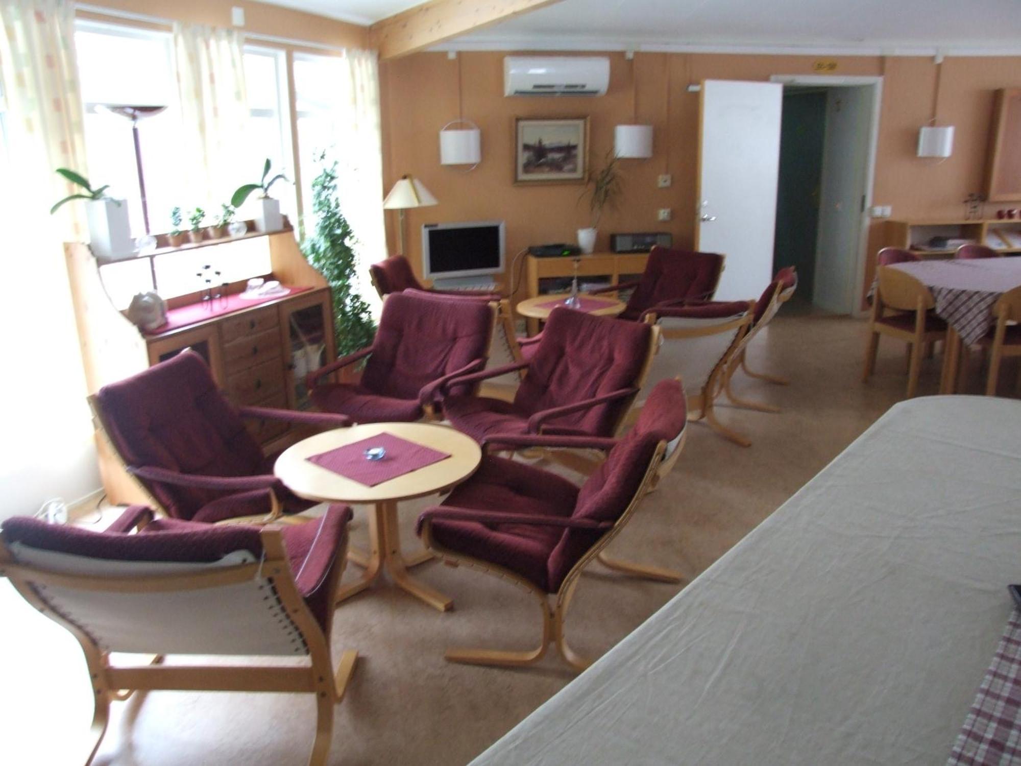 Foellingen Hotell Kisa ภายนอก รูปภาพ