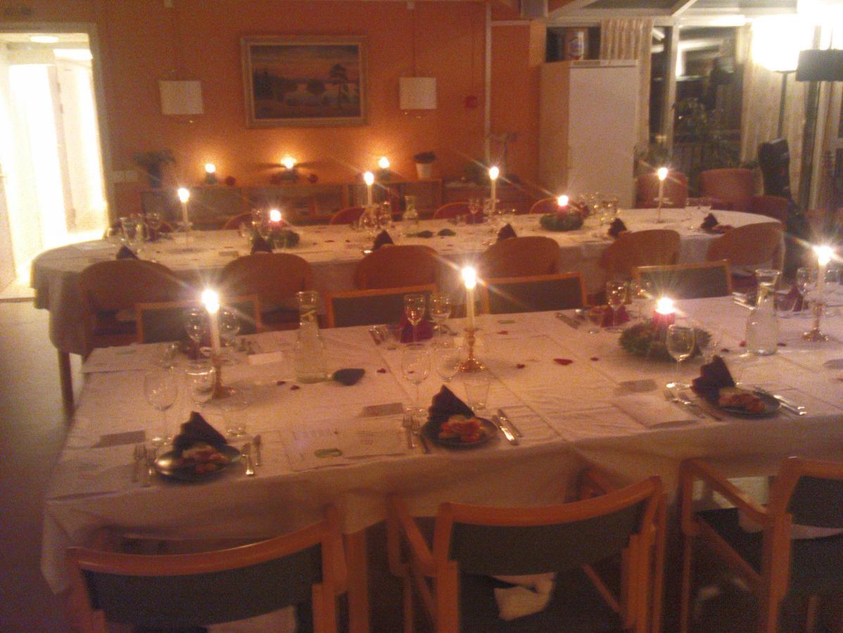 Foellingen Hotell Kisa ภายนอก รูปภาพ